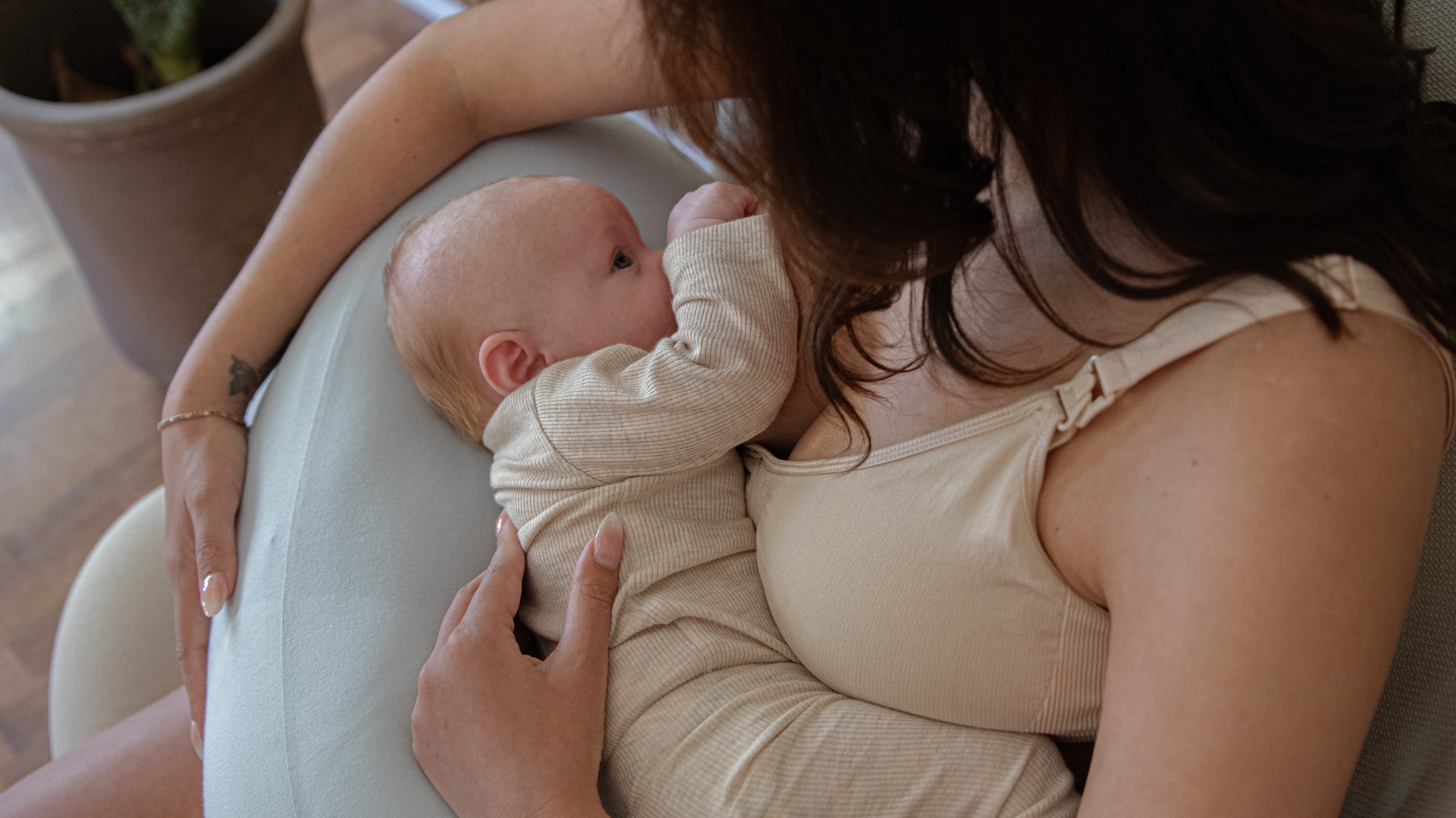 Sådan ved du, at amningen er veletableret