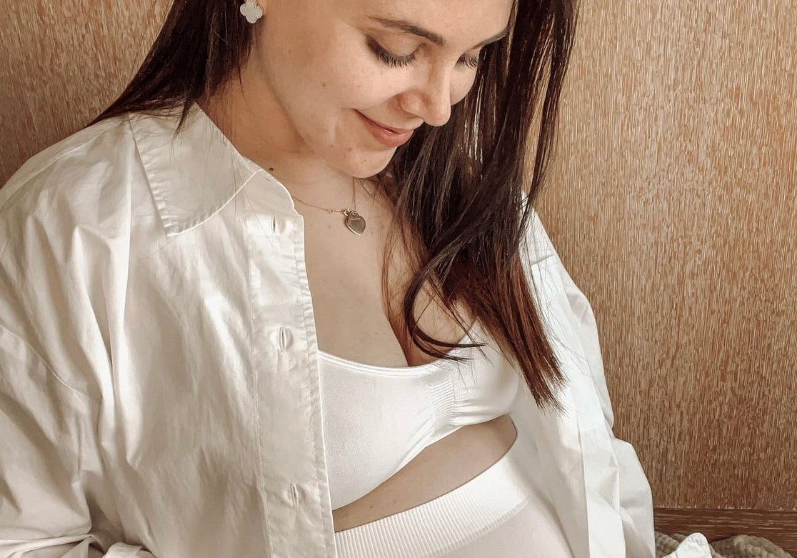 Hvornår begynder man at mærke liv - Læs guiden nu