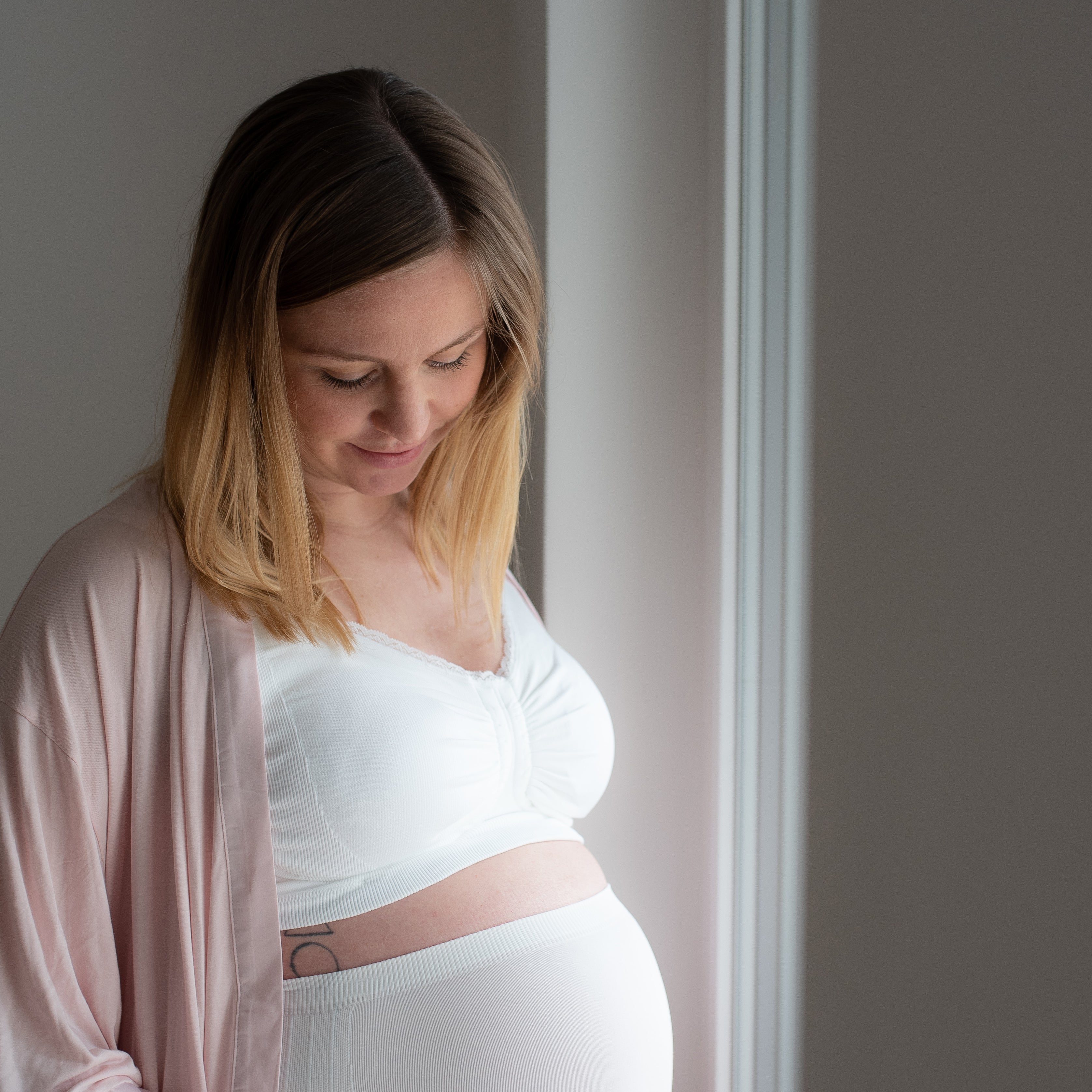 Hovedpine tidlig gravid: årsager, råd og hvornår søge læge