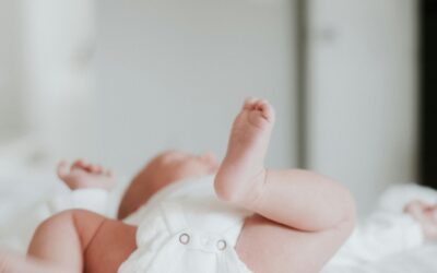 Gode råd til når baby vrider sig under amning